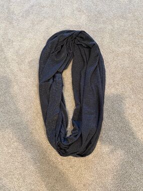 American Eagle Outfitters Black Sparkle Infinity Scarf